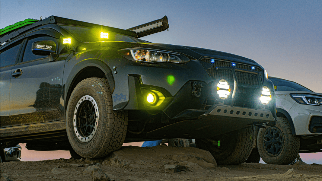 7in 24000LM 240W Round Spot Flood Light Pod Off Road Fog Driving Roof Bar Bumper for Jeep Pickup SUV Truck Hunters with DT Connector Kit